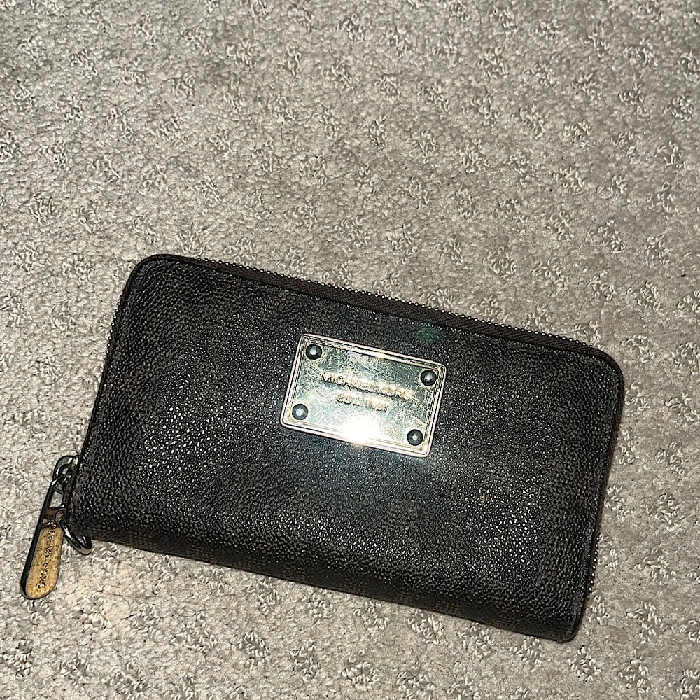 MK wallet